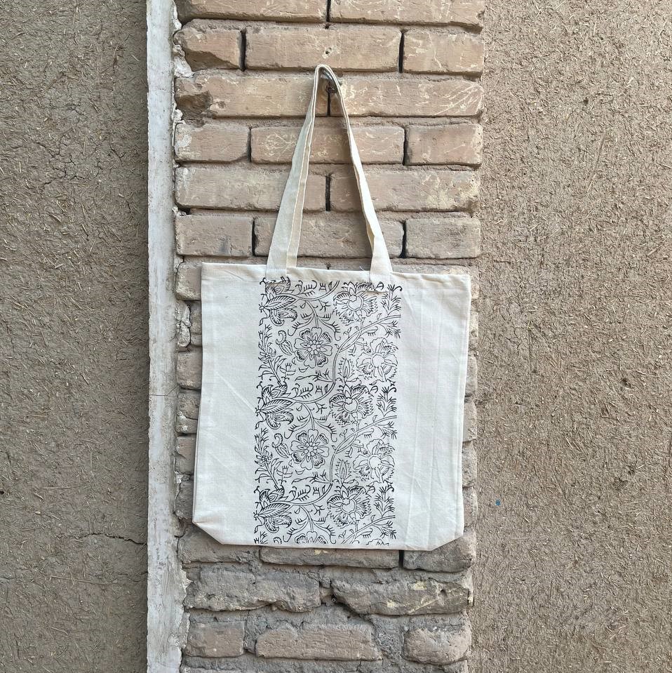 نگارستان اصفهان (14) ساک پارچه ای قلمکار کد hg1014 - Image 1